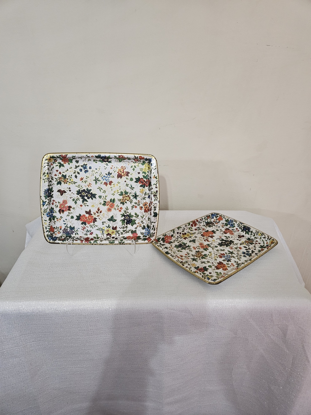 💐 Daher Floral Tin Trays